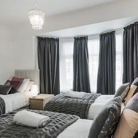 4 Bed Flat Sleeps Up To 9 Close To Brixton London Exterior photo