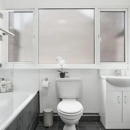 4 Bed Flat Sleeps Up To 9 Close To Brixton London Exterior photo