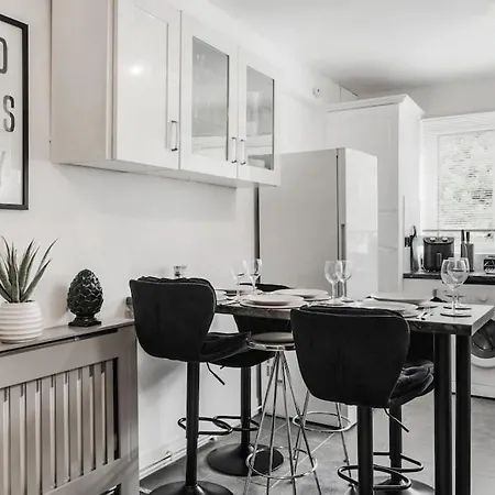 4 Bed Flat Sleeps Up To 9 Close To Brixton London Exterior photo