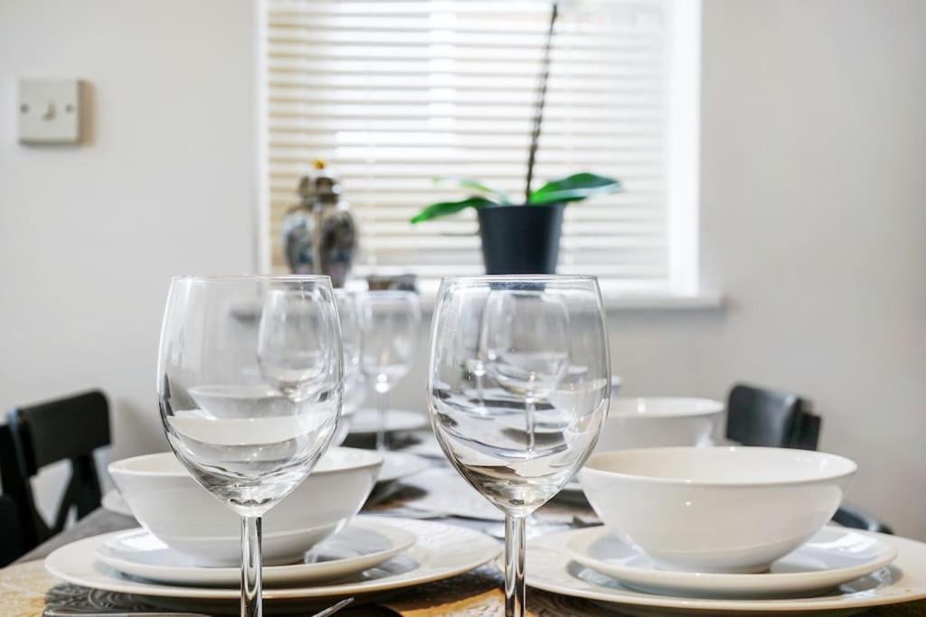 Апартаменты 4 Bed Flat Sleeps Up To 9 Close To Brixton