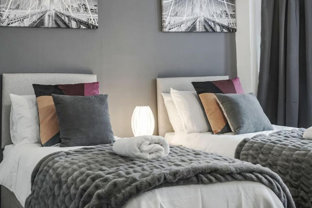 Апартаменты 4 Bed Flat Sleeps Up To 9 Close To Brixton Лондон